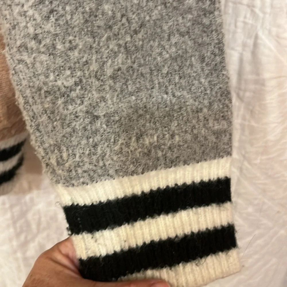 Allie Rose Sweater Knit Bomber Cardi - Picture 8 of 11